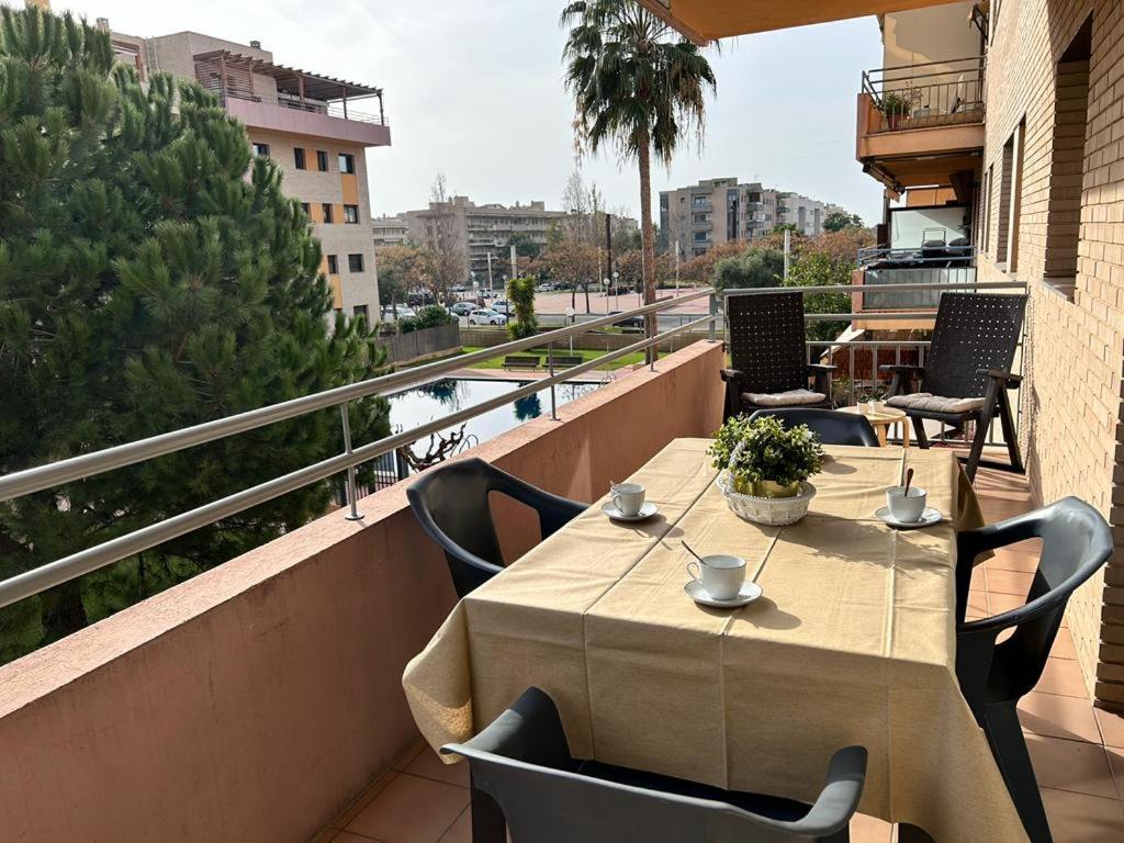 Apartamento Los Girasoles 1 Салоу Экстерьер фото