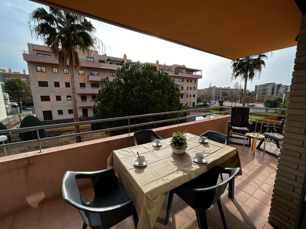 Apartamento Los Girasoles 1 Салоу Экстерьер фото
